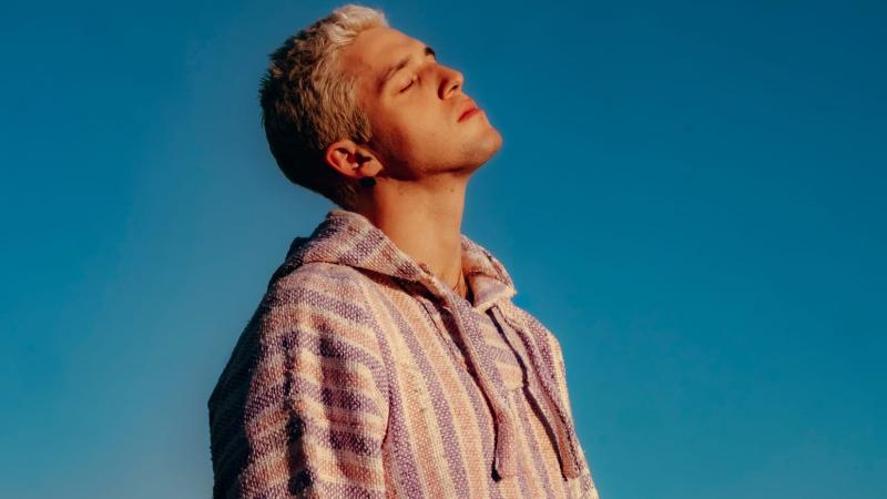 LAUV